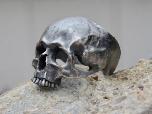 skull ring