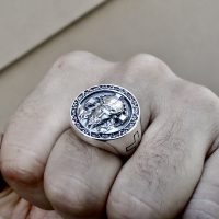 Jesus ring