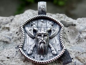viking pendant