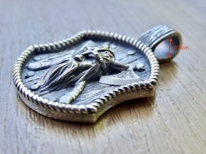 viking pendant